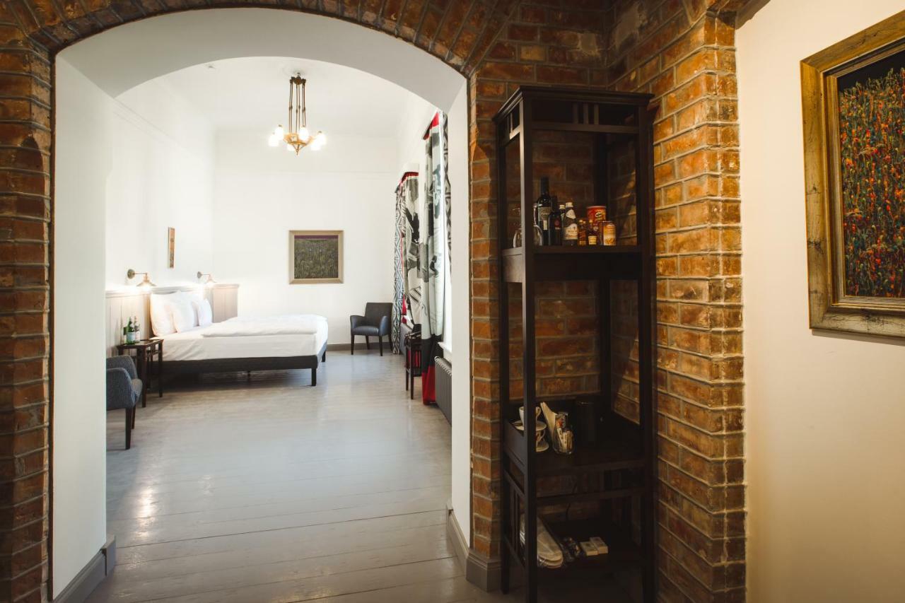 Art Hotel Roma Liepaja Ngoại thất bức ảnh